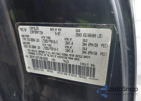 1997 Dodge Ram 1500 St из США, поврежденный, VIN 3B7HF13Z7VG810522